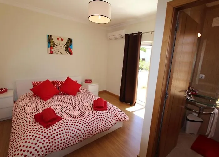 Modern Vilamoura Close To Pinhal Golf Maelou 4 Bedrooms 别墅