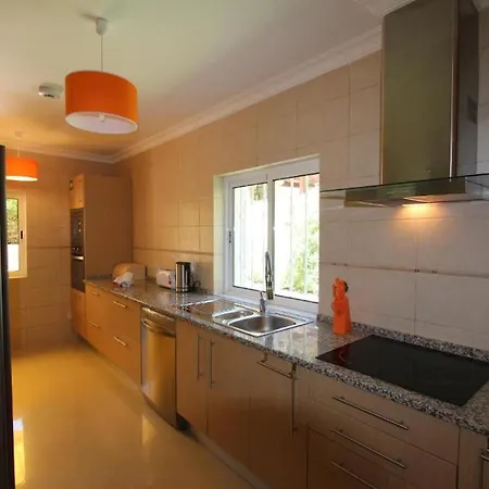 Modern Vilamoura Close To Pinhal Golf Maelou 4 Bedrooms Vilamoura