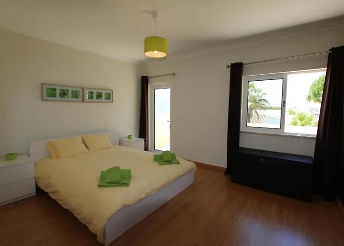 빌라 Modern Vilamoura Close To Pinhal Golf Maelou 4 Bedrooms 쿼테이라